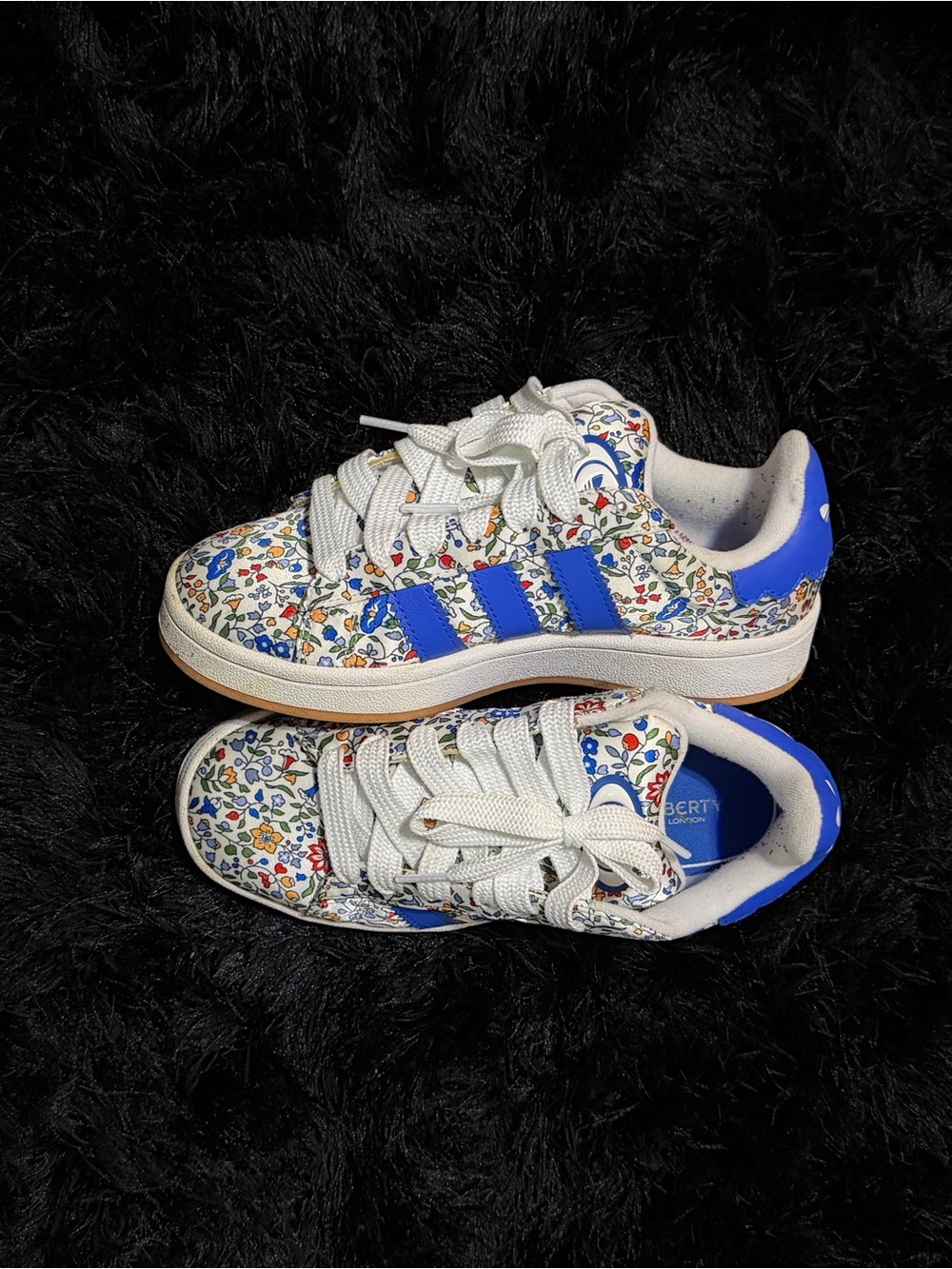 Kids Floral Lace-Up Adidas Sneakers with Blue Accents